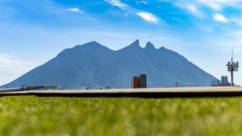 Panorámica del Cerro de la Silla, símbolo de Nuevo León.