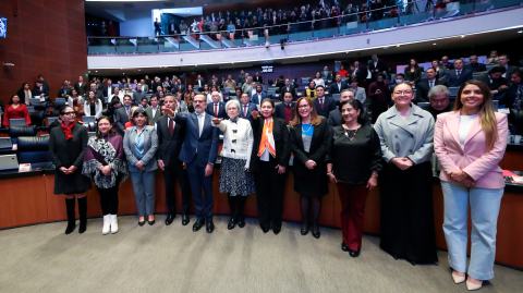 El Senado de la República ratificó a María Teresa Mercado Pérez, subsecretaria de Relaciones Exteriores; para América Latina y el Caribe, Raquel Serur Smeke, y para Asuntos Multilaterales y Derechos Humanos, Enrique Javier Ochoa Martínez.