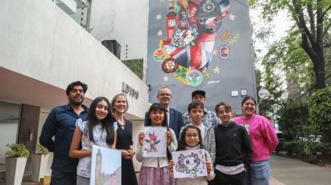 Creadores del Mural British Council.