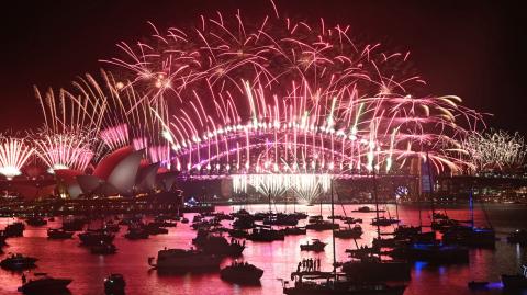 Festejos para recibir el Año Nuevo en Sidney, Australia.