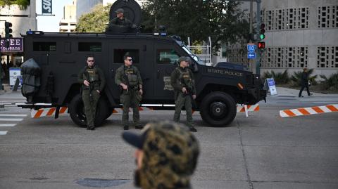 Autoridades en diferentes ciudades de EU reforzaron la seguridad este jueves