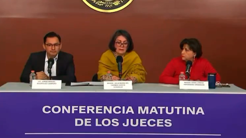 Jorge Manuel Rodríguez Campero, oficial judicial de un tribunal colegiado de Circuito penal en la Ciudad de México y la magistrada Edna Lorena Hernández ofrecieron una conferencia este lunes 6 de enero.