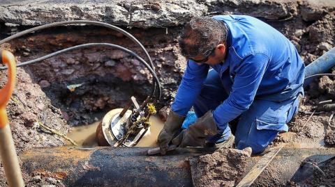 Personal del Organismo Operador de Agua Potable, Alcantarillado y Saneamiento (OOAPAS).