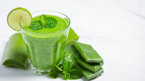 Jugo verde con sábila.