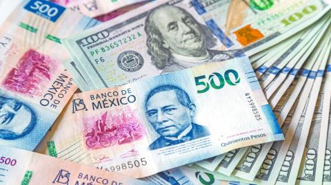 El peso retrocede por el nerviosismo de un mercado atento al tema comercial, y que se alista para recibir una decisión de política monetaria de la Fed, mañana.