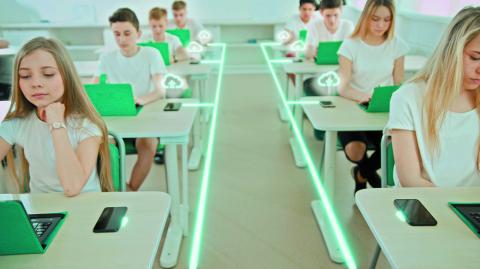 Otro de los problemas que enfrentan las universidades es la falta de conciencia en la seguridad de la información entre la academia y los estudiantes