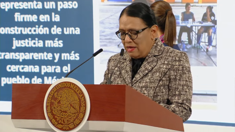 La secretaria de Gobernación informó que los resultados oficiales se darán a conocer entre el 2 y el 10 de junio, según el tipo de cargo judicial. Destacó que la jornada se realizó en paz y con una participación ciudadana que calificó como “histórica”.

Para más información del tema, visita: https://www.eleconomista.com.mx/politica/rosa-icela-rodriguez-presenta-calendario-resultados-eleccion-judicial-daran-conocer-20250602-761786.html

¡Síguenos en nuestras redes sociales para mantenerte informado!

Twitter: https://twitter.com/eleconomista 
Facebook: https://www.facebook.com/ElEconomista.mx
Instagram: https://www.instagram.com/eleconomistamx
LinkedIn: https://www.linkedin.com/company/el-economista/

#ElEconomista #EETV