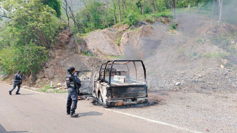 La Secretaría de Seguridad de Chiapas dijo que desplegó a más de mil elementos para "atender la situación y garantizar la seguridad en la zona".