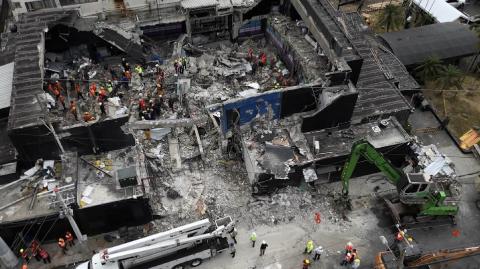 El tribunal que lleva la causa adelantó que fallará el domingo sobre esta solicitud. 

Para más información del tema, visita: https://www.eleconomista.com.mx/internacionales/fiscalia-dominicana-pide-prision-preventiva-dueno-disco-colapsada-20250614-763733.html 

¡Síguenos en nuestras redes sociales para mantenerte informado! 

Twitter: https://twitter.com/eleconomista 
Facebook: https://www.facebook.com/ElEconomista.mx 
Instagram: https://www.instagram.com/eleconomistamx 
LinkedIn: https://www.linkedin.com/company/el-economista/ 

#ElEconomista #EETV #JetSet