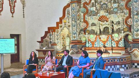 El informe de Sostenibilidad 2024 de Axa México, se llevó a cabo en el Museo Casa del Risco.