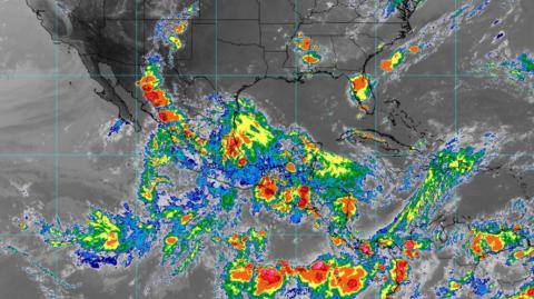 Imagen satelital de México.