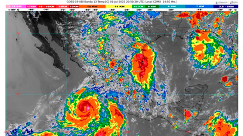 Imagen satelital del huracán Flossie.