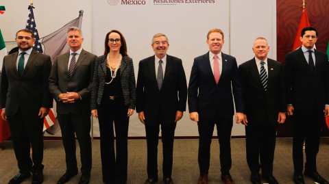 El canciller Juan Ramón de la Fuente encabezó hoy la inauguración del segmento de alto nivel sobre Coordinación Logística Trilateral entre México, Estados Unidos y Canadá para la Copa del Mundo Norteamérica 2026.