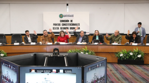 Sesión de la Comisión de Puntos Constitucionales.