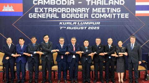 Washington celebró el pacto de paz firmado en Kuala Lumpur y pidió a Tailandia y Camboya cumplir los 13 puntos para poner fin a las hostilidades.