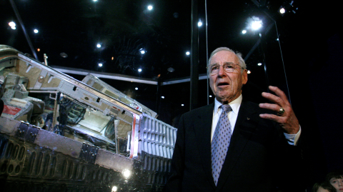 Jim Lovell, astronauta.