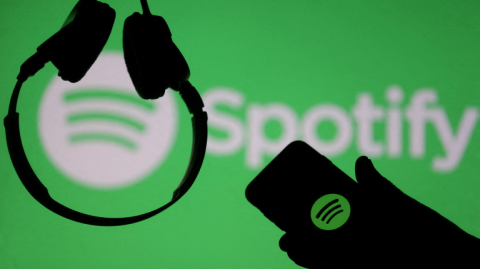 La plataforma de música anunció que el aumento es parte de una estrategia para mantener la calidad del servicio.

Para más información del tema, visita: https://www.eleconomista.com.mx/tecnologia/spotify-son-nuevos-precios-partir-comenzaran-aplicarse-mexico-20250809-771962.html

¡Síguenos en nuestras redes sociales para mantenerte informado!

Twitter: https://twitter.com/eleconomista 
Facebook: https://www.facebook.com/ElEconomista.mx
Instagram: https://www.instagram.com/eleconomistamx
LinkedIn: https://www.linkedin.com/company/el-economista/
T

#ElEconomista #EETV