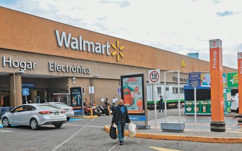 Walmart de México es la cadena de autoservicios más grande de México