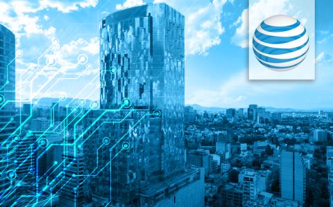 AT&T todavía podría lograr otro hito en lo que resta del 2023: superar a Telefónica Movistar como el segundo operador celular de México por volumen de clientes. Ilustración EE: Nayelly Tenorio