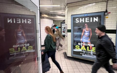 Publicidad de Shein en el Metro de Nueva York.