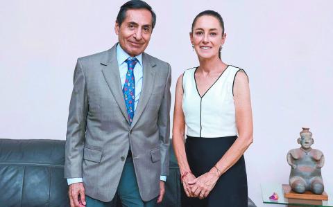 CIUDAD DE M…XICO, 04JUNIO2024.- Claudia Sheinbaum, virtual ganadora a la presidencia de la Rep˙blica, sostuvo ayer una reuniÛn con Rogelio RamÌrez de la O, secretario de Hacienda y CrÈdito P˙blico, en la que se ratificÛ la lÌnea econÛmica del paÌs rumbo a la administraciÛn federal de 2024 a 2030.

FOTO: ESPECIAL/CUARTOSCURO.COM