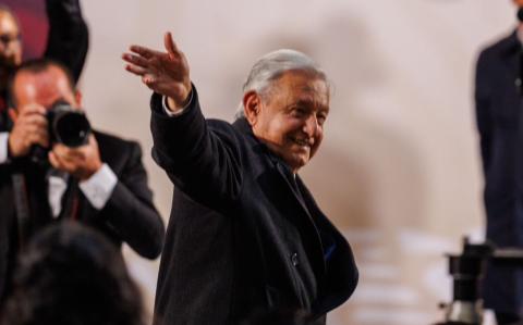 Andrés Manuel López Obrador aseguró la mañana de este lunes irse "muy contento" de la presidencia de México por los logros que asegura consiguió su gobierno y porque el martes entrega el relevo a su aliada Claudia Sheinbaum.