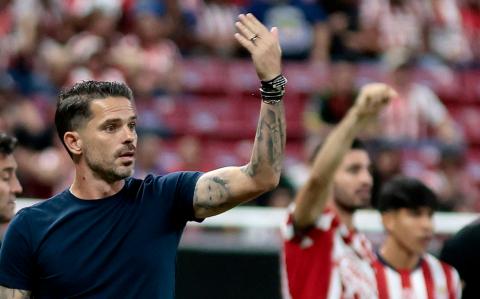 El entrenador argentino del Guadalajara, Fernando Gago.