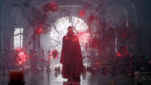 Doctor Strange se enfrenta a los multiversos en Doctor Strange in the Multiverse of Madness. FilmAffinity