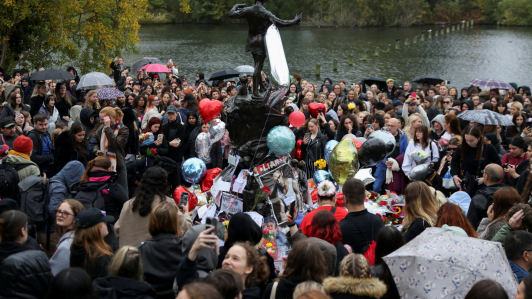 Fans reunidos en Hyde Park, Londres.