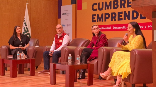 Cumbre Emprendedora, Asem.