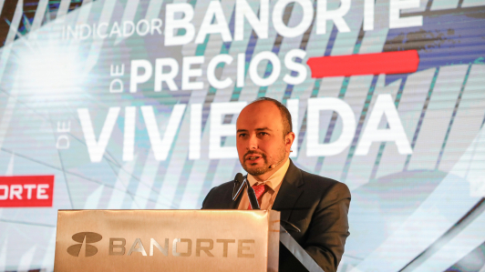 Alejandro Padilla, economista en jefe de Banorte, durante la presentación del indicador de precios de la vivienda