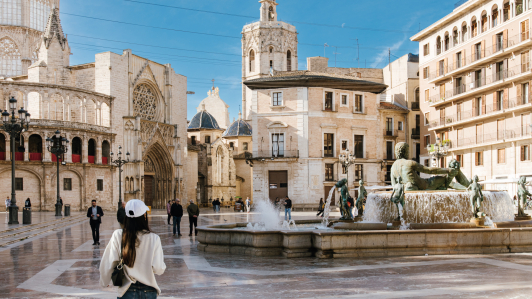 Plaza de la Virgen en Valencia
