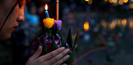 Festival de la segunda luna llena o Yi Peng en Tailandia. Foto: Reuters