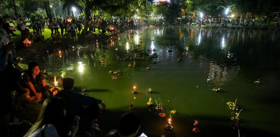 Festival de la segunda luna llena o Yi Peng en Tailandia. Foto: Reuters