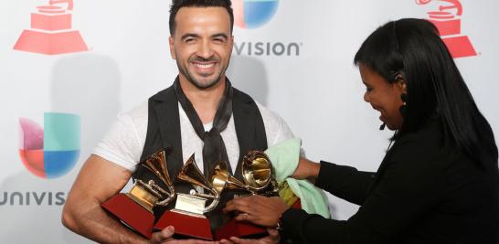 El puertorriqueño Luis Fonsi recibió tres nominaciones por "Despacito". Foto: Reuters. 