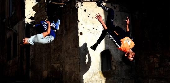 Practicar este deporte en Alepo tiene el objetivo de vencer el miedo, sobre todo que el parkour se hace en zonas peligrosas y que no están previstas para esta práctica.