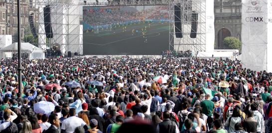 México no pudo sobreponerse, careció de ideas, desconocido, en un patrón voluble que se ha repetido infinidad de ocasiones por todas las selecciones en el Mundial y ahora afectaba a los tricolores en el momento menos idóneo.