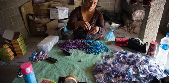 Taller familiar de pirotecnia en Tultepec, Estado de México -  Foto: Mario Jasso - Cuartoscuro