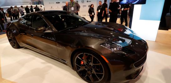 Karma Revero híbrido deportivo eléctrico con tecnología Blackberry.