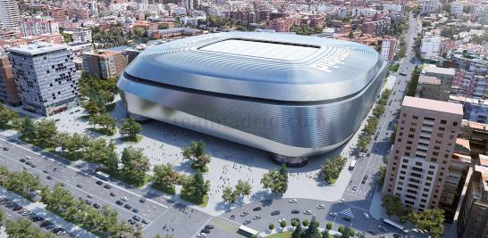 Se espera que la renovación del Bernabéu termine en 2023 con un costo estimado de 525 millones de euros. Se crearán cerca de 1,000 localidades para personas con discapacidad; mientras su capacidad de 81,000 espectadores, no será aumentada.