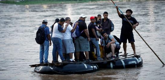 El gobierno mexicano tiene previsto enviar esta semana a 6,000 elementos de la Guardia Nacional a la frontera de México con Guatemala y Belice, afín de cumplir con una de las medidas acordadas con Estados Unidos para frenar la inmigración irregular hacia ese país. El trabajo de México en la contención de migrantes centroamericanos, particularmente en once municipios fronterizos, se evaluarán en 45 días, dijo el secretario de Relaciones Exteriores, Marcelo Ebrard, y si México logra reducir el número de migrantes que entran al país, se demostrará que los pasos tomados por el gobierno mexicano han funcionado.