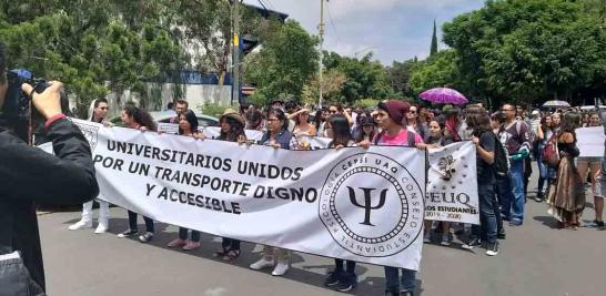 La aplicación de la tarifa de 9 pesos a usuarios presentes comenzó el 12 de agosto, aplicable para estudiantes, adultos mayores y personas con discapacidad. Fotos: Viviana Estrella.