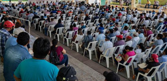 López Obrador adelantó que los resultados de ambas consultas serán publicadas con detalle en Internet y redes sociales.. Foto: AFP