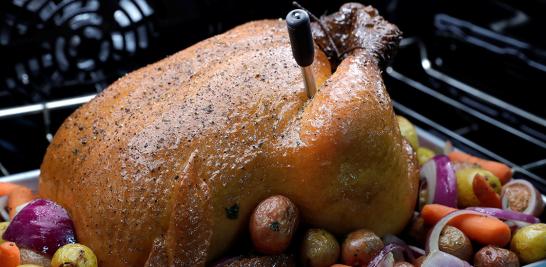 Se muestra un termómetro de carne inteligente inalámbrico Yummly. FOTO: REUTERS