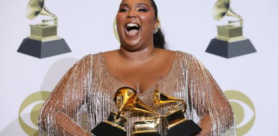 Lizzo, otra figura nueva, ganó tres premios Grammy. Foto: Reuters