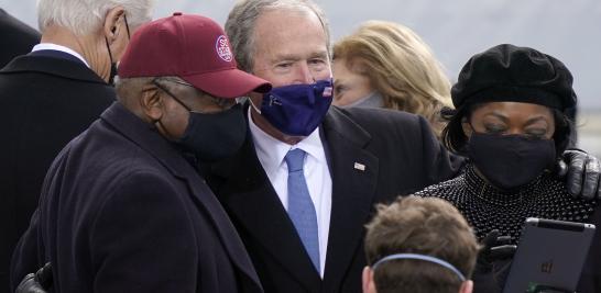 El expresidente George W. Bush estuvo entre los invitados de honor en el Capitolio para presenciar el cambio de mando. Foto: Reuters