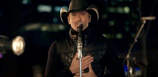 Tim McGraw fue otro de los famosos que acudió a la celebración, tras la investidura de Trump. Foto: Reuters