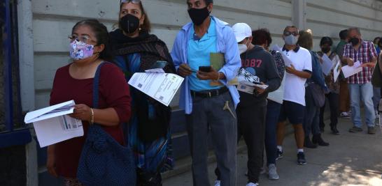 La vacunación de personas de este rango edad se llevará a cabo del 19 al 23 de mayo. Foto EE: Rosario Servin