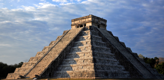 El Castillo, zona arqueológica de Chichén Itzá. Foto EE: Cortesía INAH /Mauricio Marat