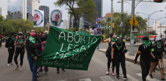 Protestas del 28 de septiembre por el aborto legal en la Ciudad de México. Foto EE: Rosario Servin